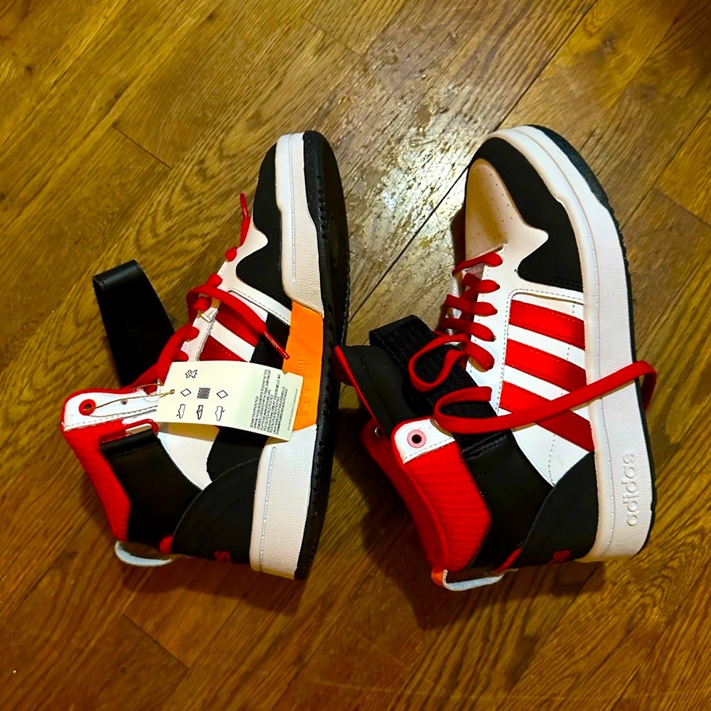 NEW with tags and box - Postmove Mid Sneaker Adidas - red, white and orange